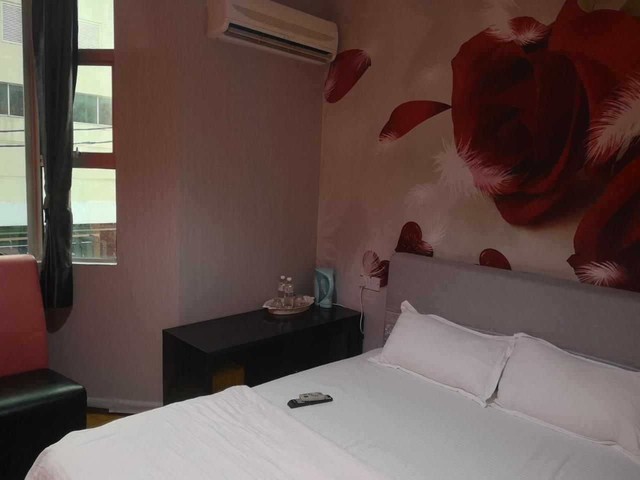 Home Inn Hotel Ипох Экстерьер фото